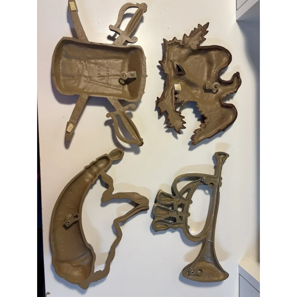 Sexton USA Cast Metal Wall Plaques Set of 4 Americana Drum Eagle Bugle VINTAGE